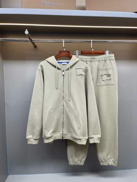 Picture of Burberry Sweater Suits _SKUBurberryS-2XLaztx8685869337833